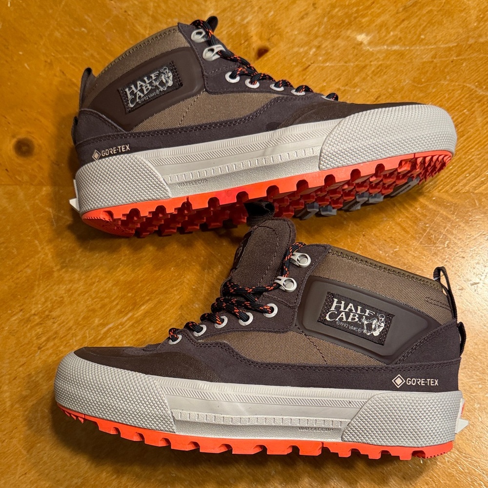 Men’s VANS Half Cab Gore-Tex MTE Sneaker Boots Bitter Chocolate Brown Size 8 NEW